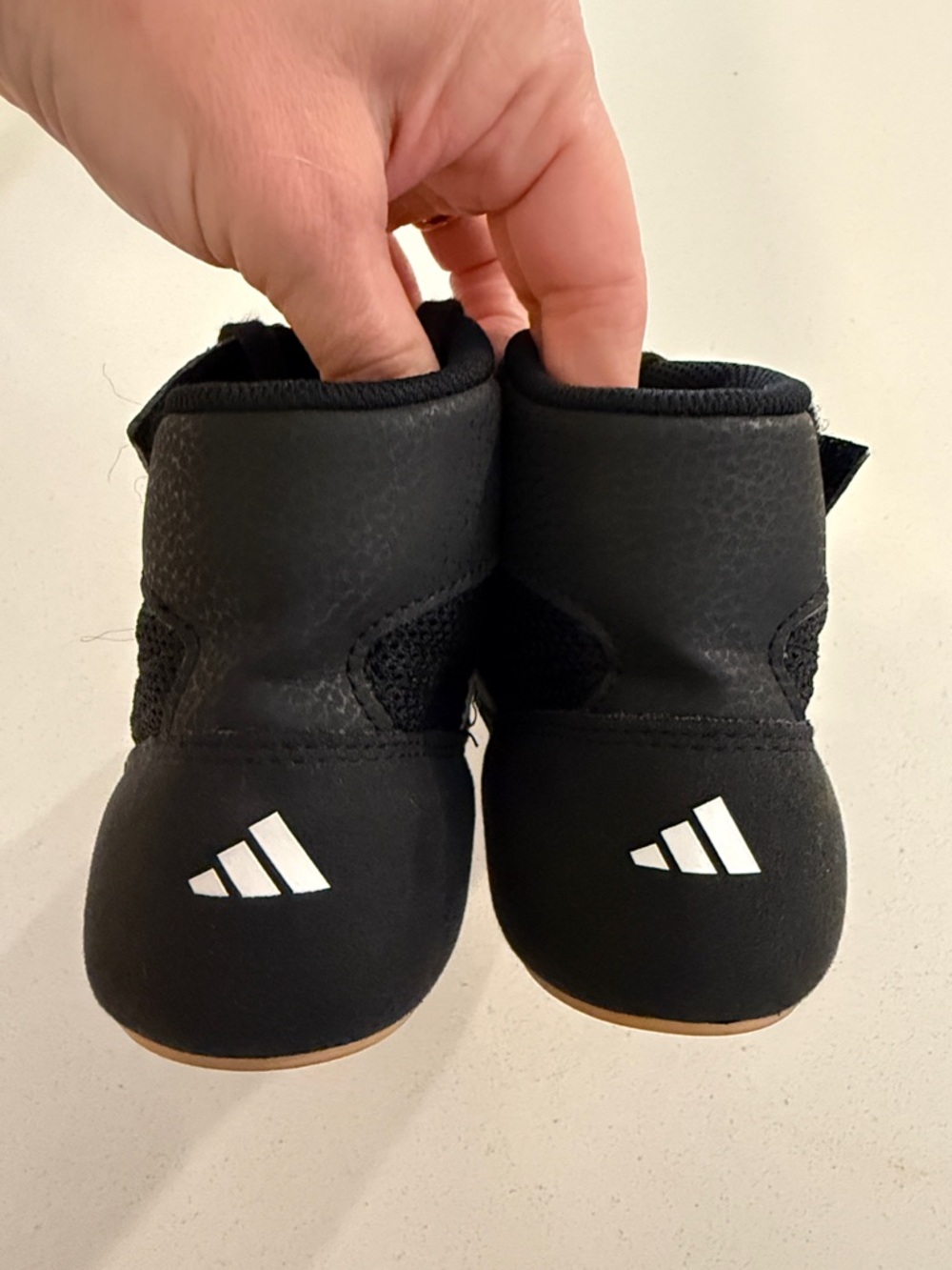 adidas Black Wrestling Shoes Youth Size 4 - Picture 5 of 8